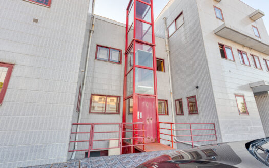 Apartamento Miramar com terraço e vista mar