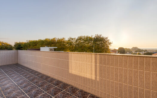 Apartamento Miramar com terraço e vista mar