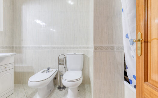 Apartamento Miramar com terraço e vista mar