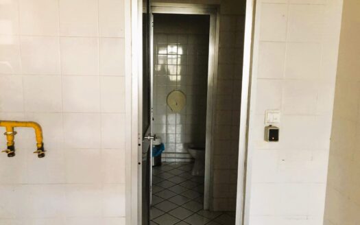 Venda Conjunta de duas lojas em Vilar do Paraíso