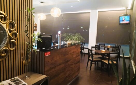 Trespasse Confeitaria no Centro de Paredes