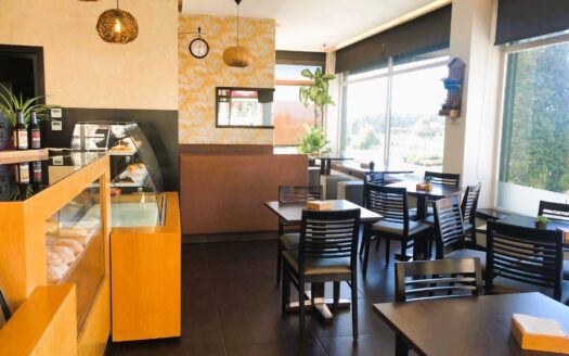 Trespasse Confeitaria no Centro de Paredes