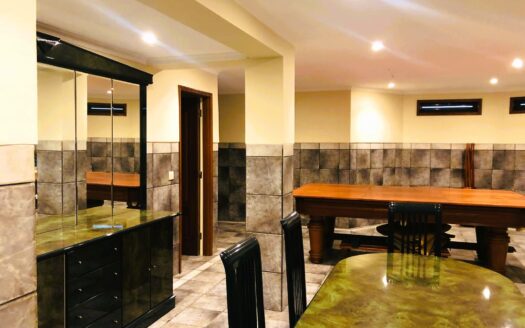 Moradia para Arrendar no Centro de Leça da Palmeira – Rua do Sol Poente