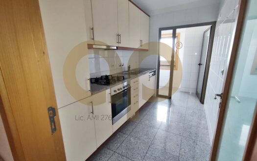 Apartamento T1+1 Amial – Arrendamento