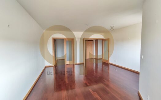 Apartamento T1+1 Amial – Arrendamento