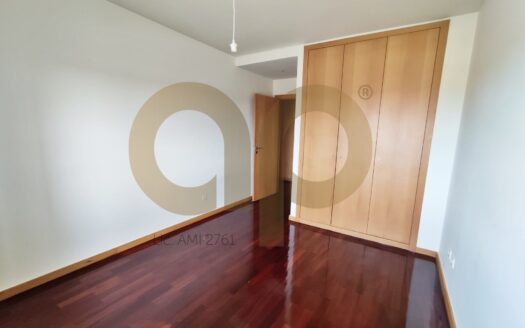 Apartamento T1+1 Amial – Arrendamento