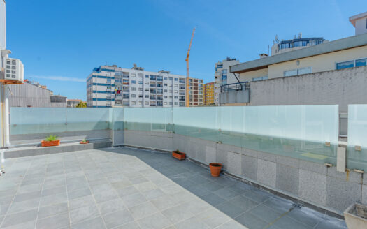 Apartamento T3 Gaia – Junto ao El Corte Inglês