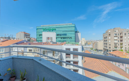 Apartamento T3 Gaia – Junto ao El Corte Inglês