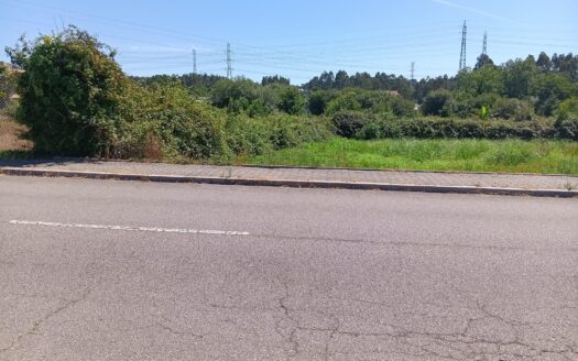 Terreno em Serzedo com 1000m2