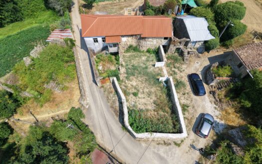 Moradia com Elevado Potencial de Investimento | Casal do Mosteirinho – Coutos de Viseu