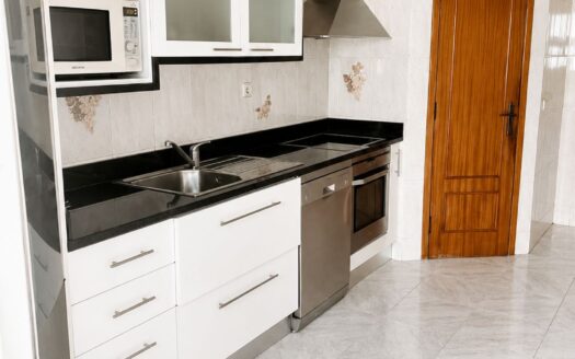Apartamento T3 Canidelo Duas frentes e garagem ind.