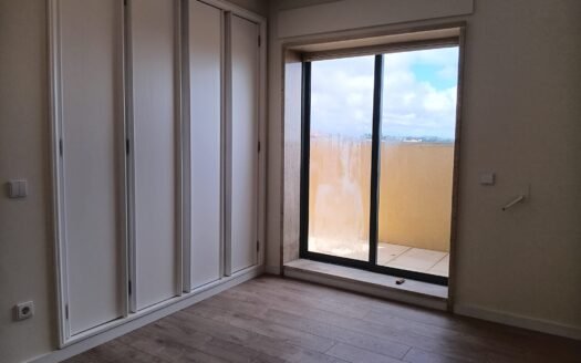 Apartamento T3+1 Duplex em Canidelo