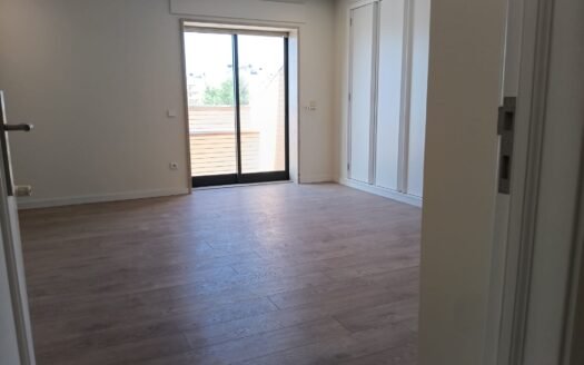 Apartamento T3+1 Duplex em Canidelo