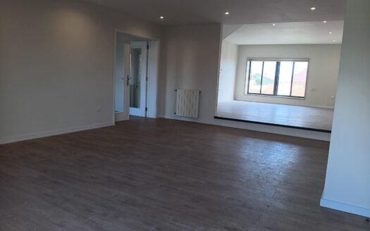 Apartamento T3+1 Duplex em Canidelo