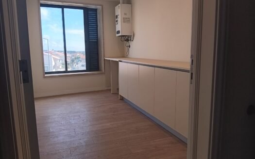 Apartamento T3+1 Duplex em Canidelo