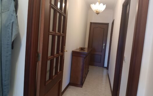 Apartamento T2 com Lugar de Garagem para Arrendamento
