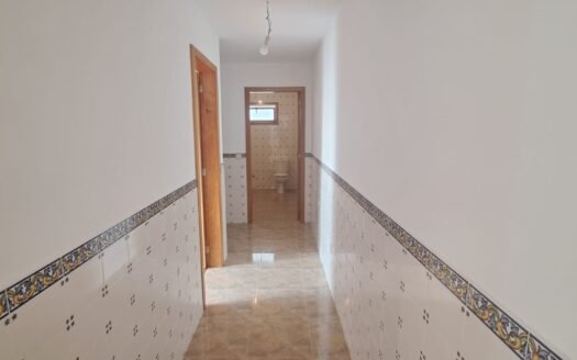 MORADIA TERREA PARA ARRENDAMENTO EM ESMORIZ